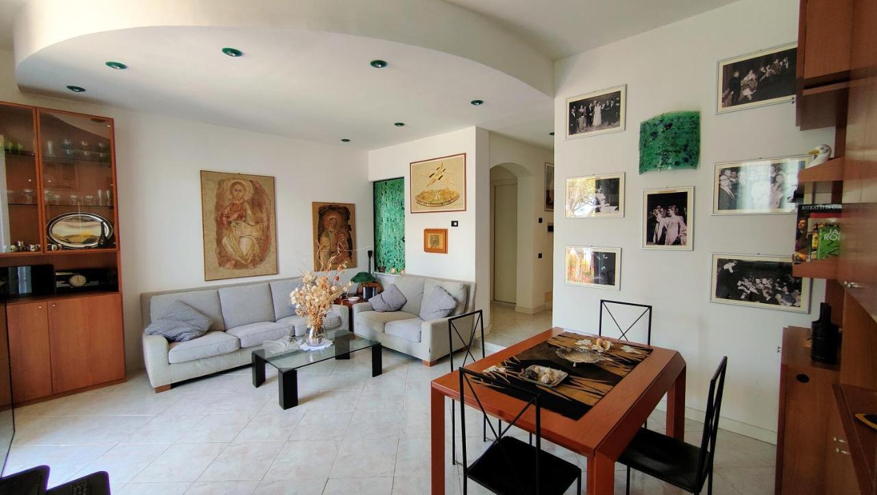 Un Balcone In Pineta Apartment Fezzano  Luaran gambar