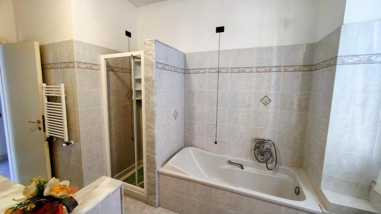 Un Balcone In Pineta Apartment Fezzano  Luaran gambar